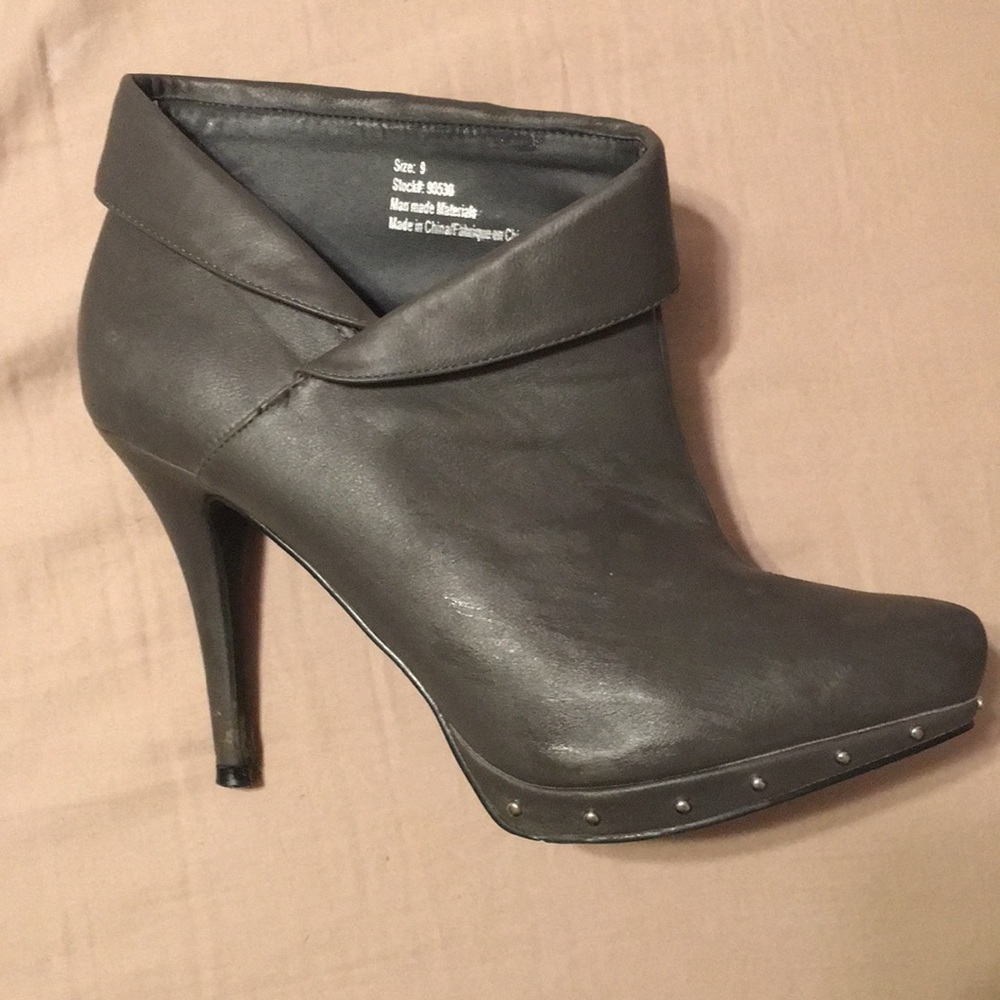 Grey booties